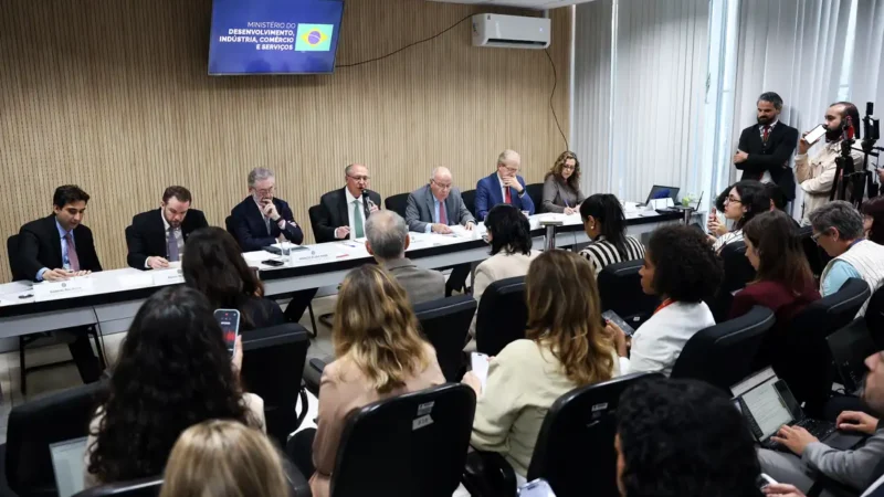 Setores atingidos por tarifaço dos EUA terão novo plano de socorro