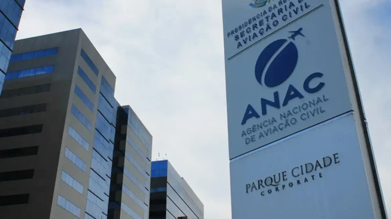 Anac alerta para risco de trote com óleo de avião após morte de piloto