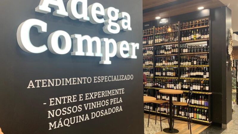 Maior promoção de vinhos do ano chega às lojas do Supermercados Comper e Fort Atacadista