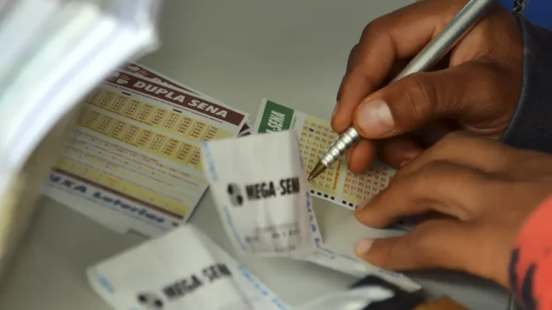 Mega-Sena acumula para R$ 30 milhões; confira os números sorteados