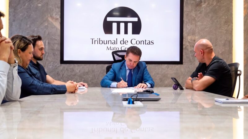Prefeitura garante solução junto ao TCE para pagamento de salários de trabalhadores