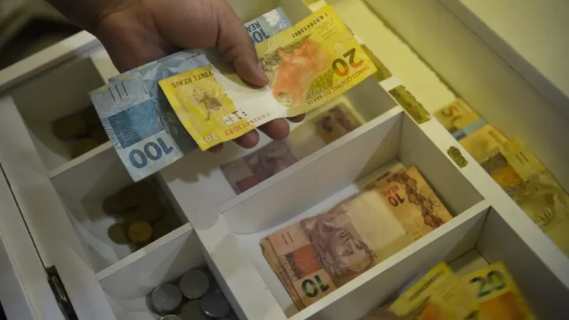 Caixa conclui pagamento da parcela de junho do Bolsa Família