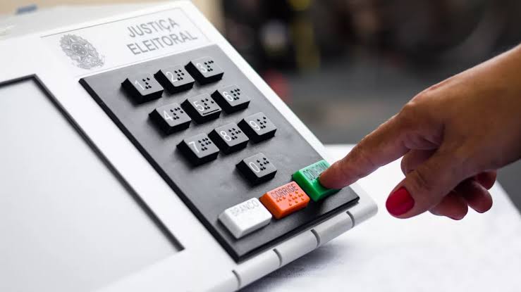 Começa nesta segunda-feira o prazo para pedir voto em trânsito; saiba como fazer