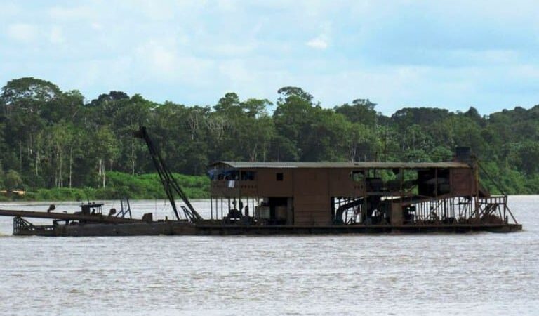 PF recomenda à Marinha rigor na fiscalização de embarcações para combater o garimpo ilegal