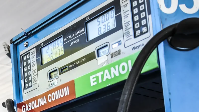Conselho eleva de 30% para 32% teor de etanol na gasolina por 180 dias