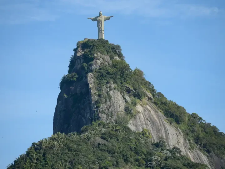 Cristo Redentor terá novas escadas e elevadores de acesso