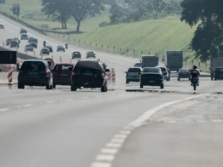 Mais de 30 rodovias paulistas têm pedágio reajustado nesta quarta