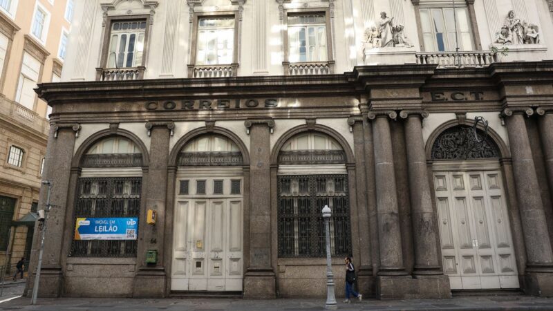 Antiga sede dos Correios no centro do Rio vai a leilão nesta quinta