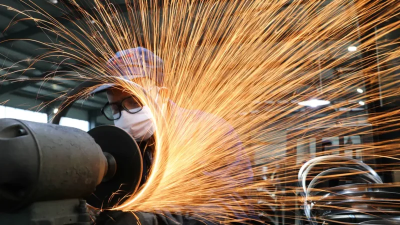 Produção da indústria brasileira cai 1,8% de maio para junho