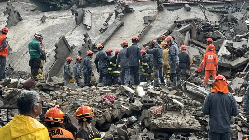 Desabamento de prédio em construção deixa dois mortos em São Paulo