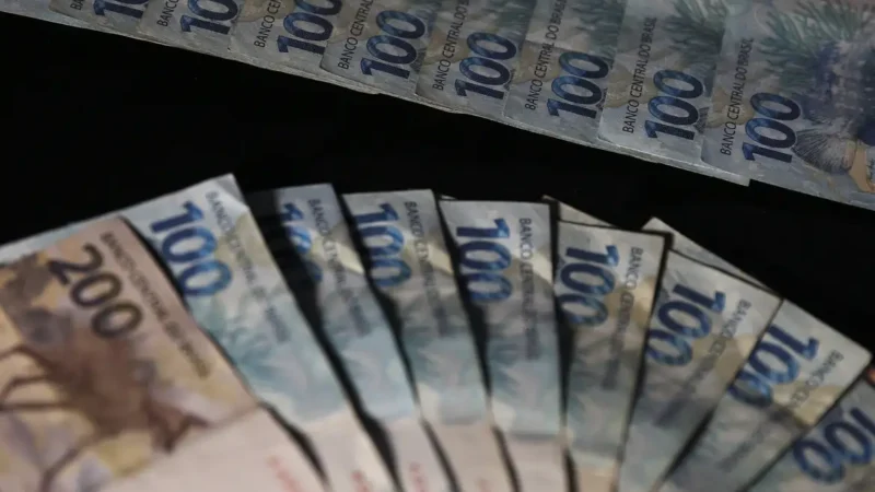 Orçamento de 2027 reserva R$ 44,8 bilhões para emendas impositivas