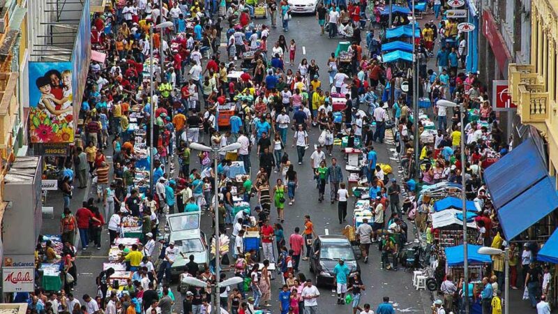 MPSP recomenda intervenção na Feira do Brás por causa de dívida
