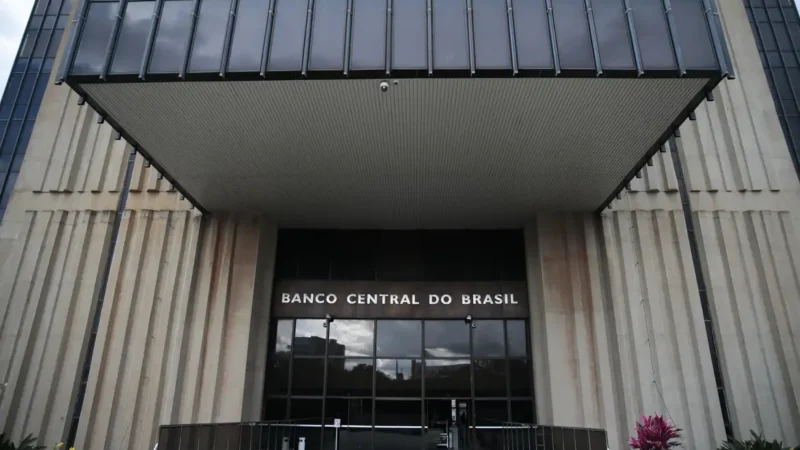 TCU aprova contas do BC de 2025 após desvincular processo do Master