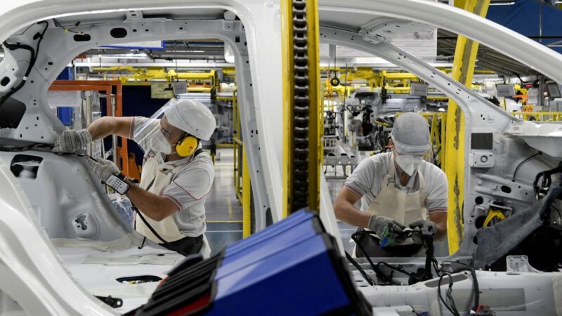 Produção de veículos tem melhor setembro desde 2014, diz Anfavea