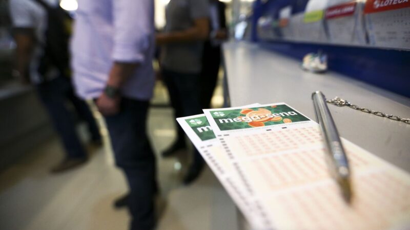 Mega-Sena sorteia prêmio acumulado em R$ 230 milhões neste sábado